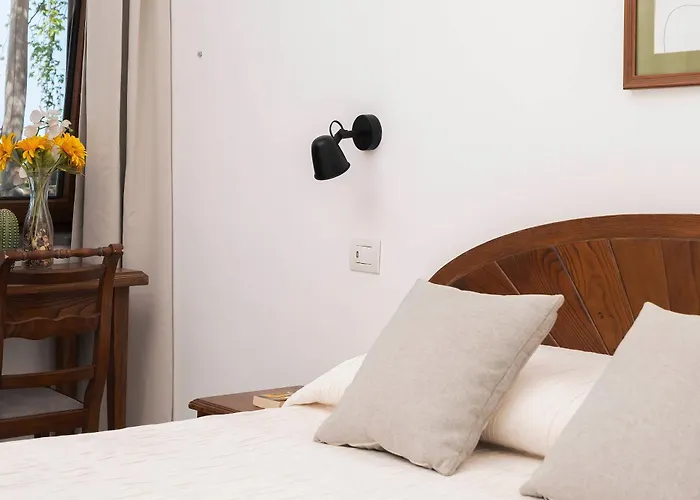 اي 1 غيراسول 3* أناكابْري