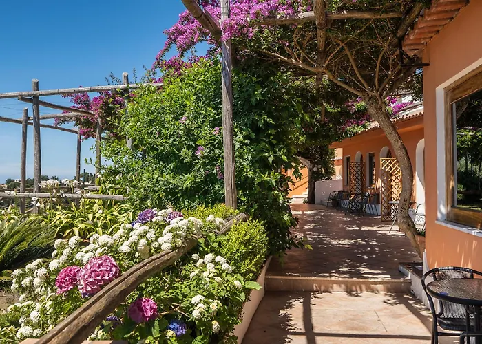 Hotell Il Girasole 3*