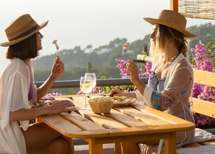 Отель Il Girasole 3*