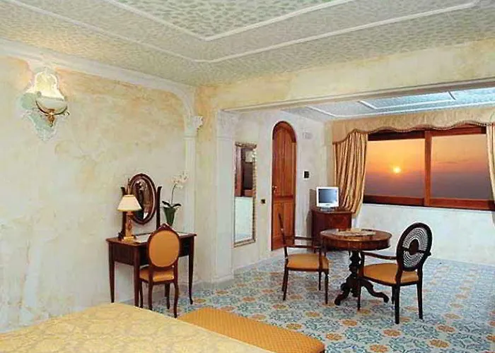 Il Girasole Отель 3*